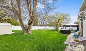 2911 E MacDonald Dr, Billings, MT 59102