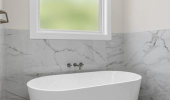 162 Clearcreek Dr, Boiling Springs, SC 29316