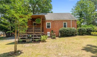 805 N Chestnut St, Aberdeen, NC 28315