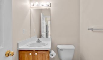 668 Boston Ct, Ann Arbor, MI 48103