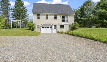 11 Old County Rd, Appleton, ME 04862