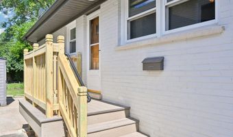 1334 S Dunton Ave, Arlington Heights, IL 60005