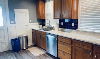 416 N 9th St, Atchison, KS 66002