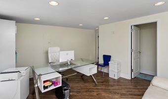 10 S Main St, Allentown, NJ 08501