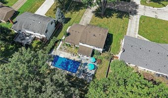 6903 Hidden Valley Dr, Amherst, OH 44001