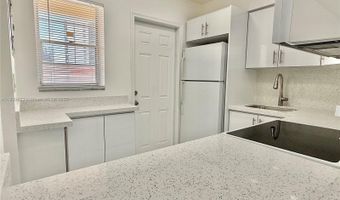 20201 NE 29th Ct D221, Aventura, FL 33180