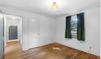 86 Bretton Woods Dr, Cranston, RI 02920