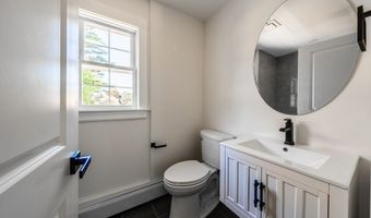 8 Horace Rd, Belmont, MA 02478