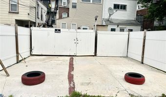 38 12Th St, Allentown, PA 18101