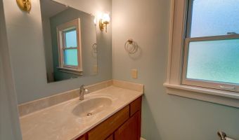 2011 Jefferson St, Madison, WI 53711