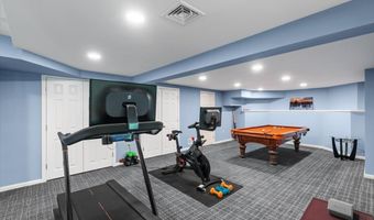 50 Abrams Rd, Cheshire, CT 06410