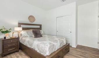 1044 S Chatfield Ave, Vail, AZ 85641