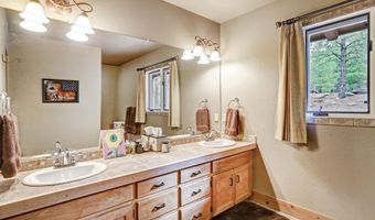 21 Trevino Cir, Angel Fire, NM 87710