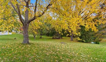 W2819 SCHMALZ Circle, Appleton, WI 54915