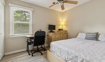 4914 KING DAVID Blvd, Annandale, VA 22003