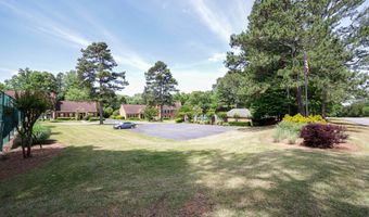 184 Hillsborough Dr, Athens, GA 30606