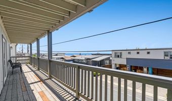 617 Beach Dr, Aptos, CA 95003