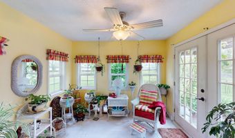 391 S Baldwin St, Bargersville, IN 46106