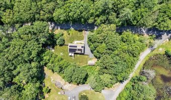 1060 Joslin Rd, Burrillville, RI 02830