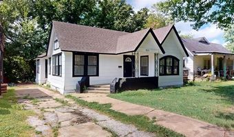 805 E 17th St, Ada, OK 74820