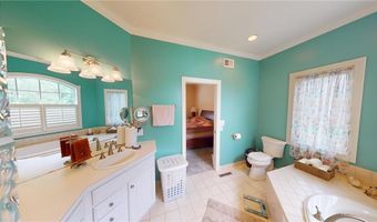 2704 Campus Ln, Albert Lea, MN 56007