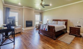121 County Road 2571, Alvord, TX 76225