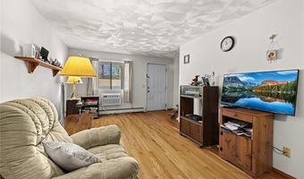 569 Smithfield Rd 24, North Providence, RI 02904