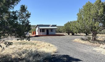 9188 W Gleed Station Rd, Ash Fork, AZ 86320
