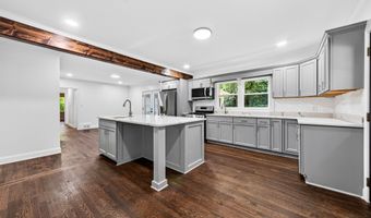 270 Pine Valley Dr, Athens, GA 30606