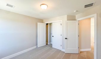 141 S Shay Rd, Andover, KS 67002