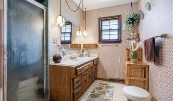 15116 Chestnut St, Basehor, KS 66007