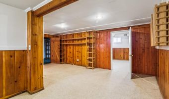9819 PARKWOOD Dr, Bethesda, MD 20814