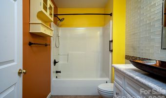 515 Carrington Pl 515, Arden, NC 28704