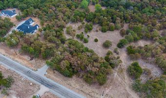 320 Rolling Bend Rd, Alvord, TX 76225