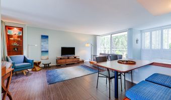2979 Kalakaua Ave 205, Honolulu, HI 96815