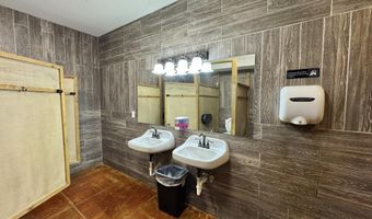 2180 Section Line Rd, Albertville, AL 35950