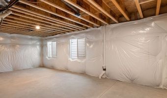 22362 E 38th Pl, Aurora, CO 80019