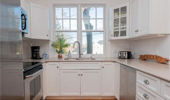 4 Kay Ter, Newport, RI 02840