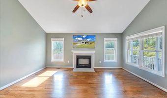 1400 Mountain Cut Rd, Appomattox, VA 24522