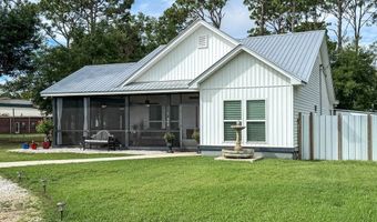 242 15th St, Apalachicola, FL 32320
