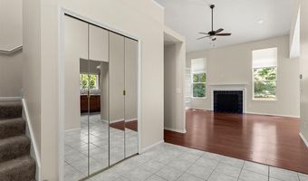 3444 Ashburnam Rd, Ann Arbor, MI 48105