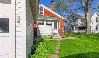 404 N Madriver St, Bellefontaine, OH 43311