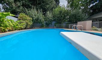 20175 SW CLARION St, Beaverton, OR 97003
