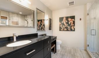 3040 NW Clubhouse Dr, Bend, OR 97703