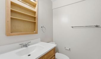 6230 EDSALL Rd 403, Alexandria, VA 22312