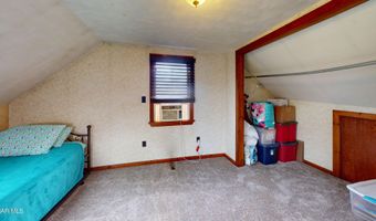 1115 N 2nd St, Altoona, PA 16601