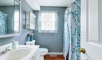 28 Plant St, Cumberland, RI 02864