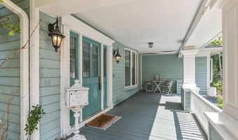 29 Grand Ave, Atlantic Highlands, NJ 07716