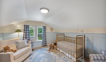 3180 Penrose Pl, Cincinnati, OH 45211