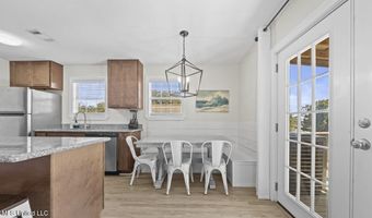 4131 20th Ave, Bay St. Louis, MS 39520